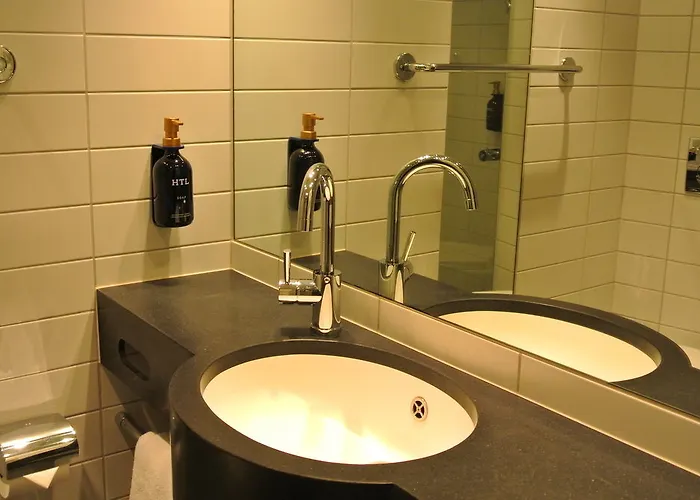 Scandic Go, Grensen 20 3* Oslo