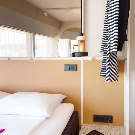 Scandic Go, Grensen 20 3* Oslo